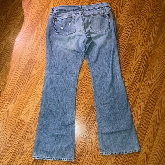 Old Navy Boot-Cut Jeans Ultra Low Waist Distressed Light Wash Vintage Denim - Picture 11 of 11
